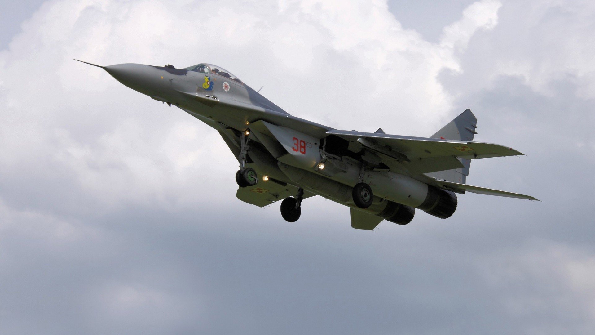 篮球公益活动深入社区推广健康生活方式和运动文化，篮球公益活动主题